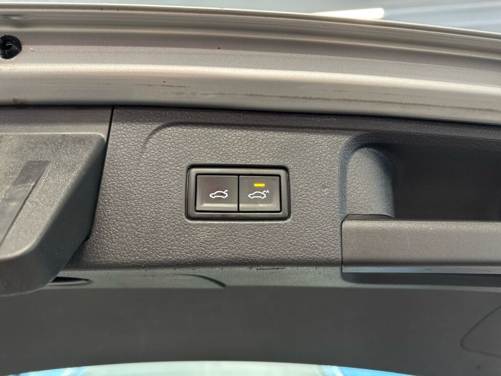 Volkswagen Passat 2016 Hopea