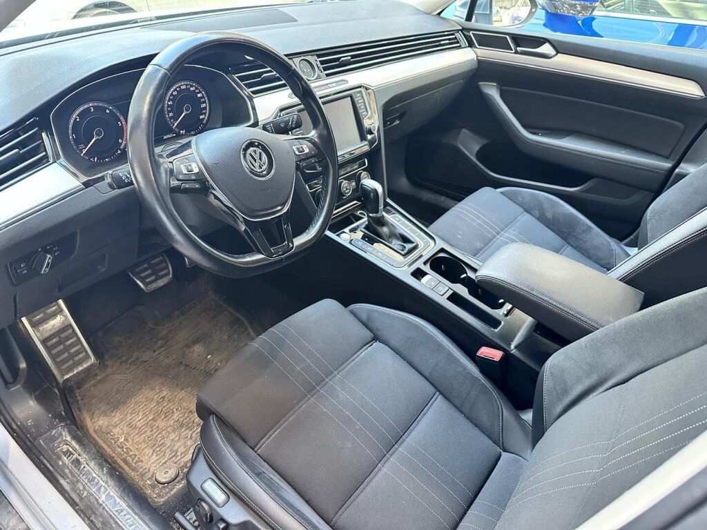 Volkswagen Passat 2016 Hopea