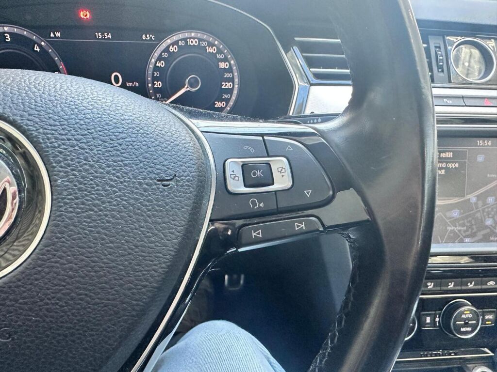 Volkswagen Passat 2016 Hopea