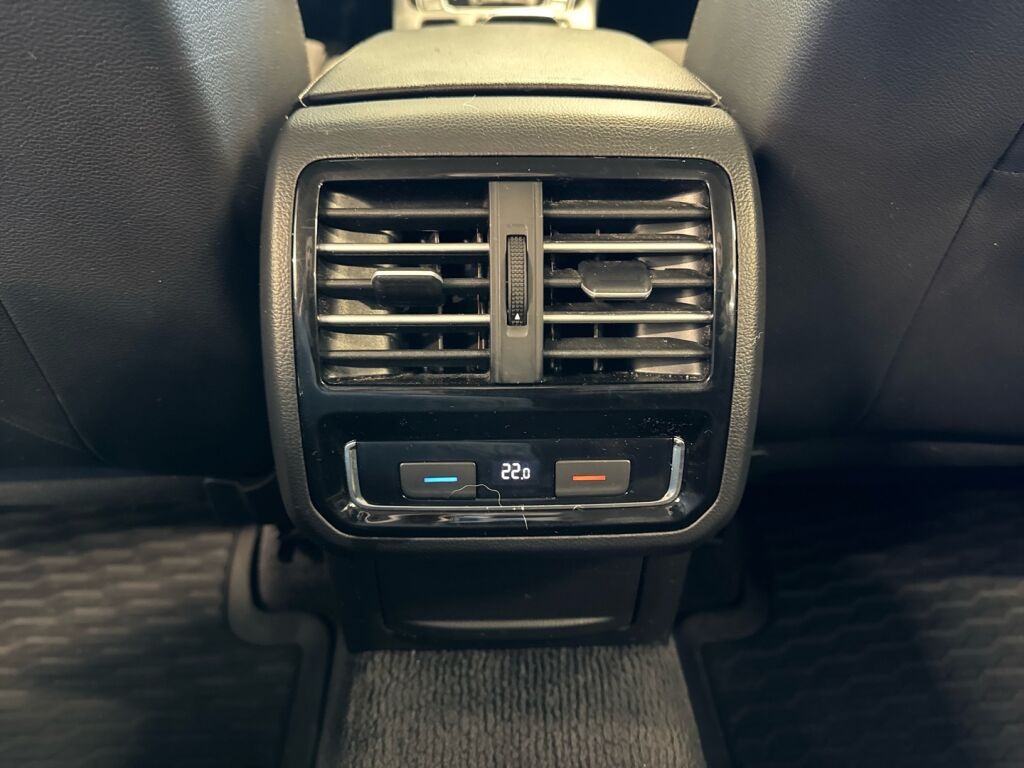 Volkswagen Passat 2016 Hopea