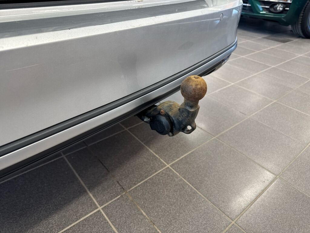 Volkswagen Passat 2016 Hopea