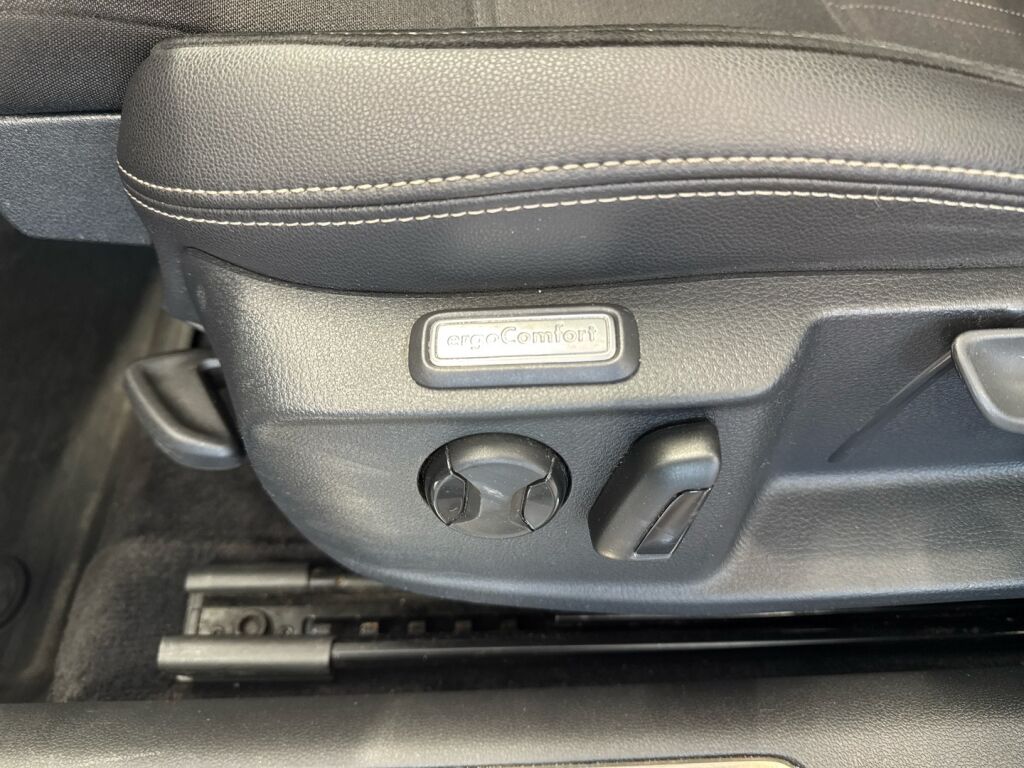 Volkswagen Passat 2016 Hopea