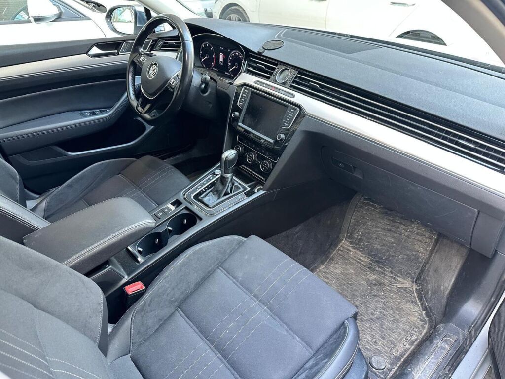Volkswagen Passat 2016 Hopea