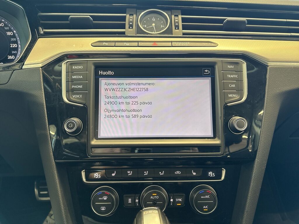 Volkswagen Passat 2016 Hopea