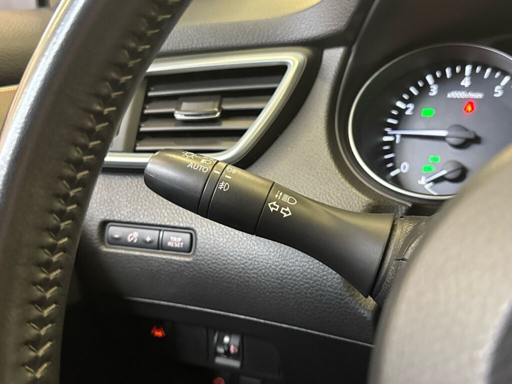 Nissan Qashqai 2018 Valkoinen