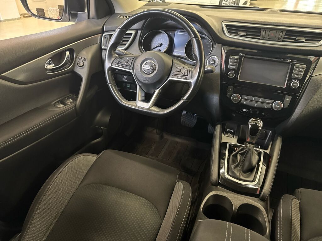 Nissan Qashqai 2018 Valkoinen