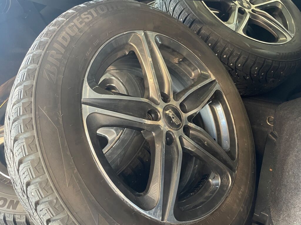 Nissan Qashqai 2018 Musta