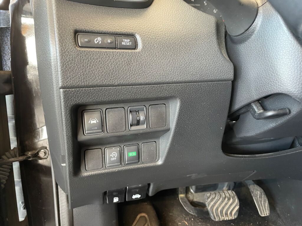 Nissan Qashqai 2018 Musta