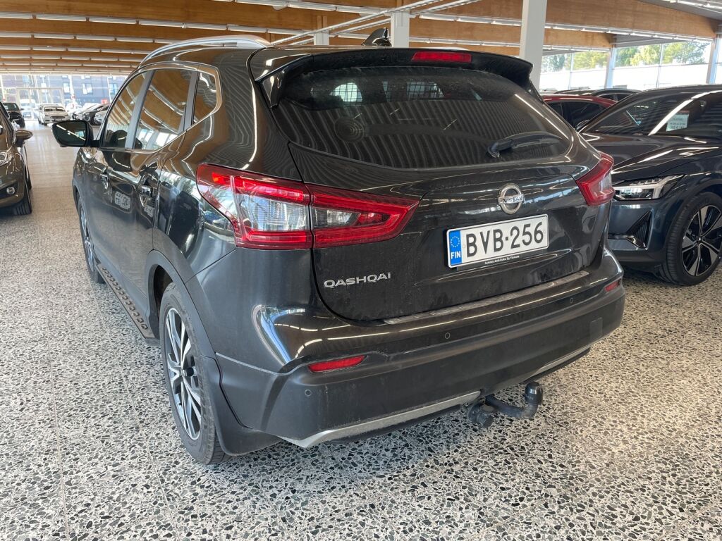 Nissan Qashqai 2018 Musta