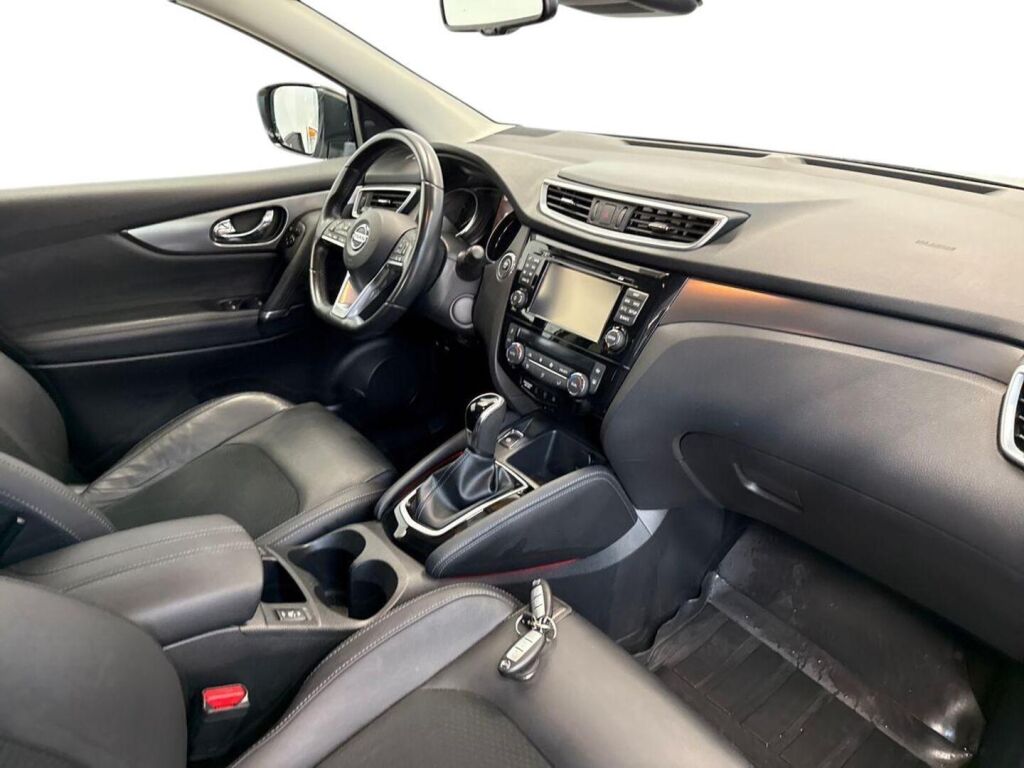 Nissan Qashqai 2018 Hopea