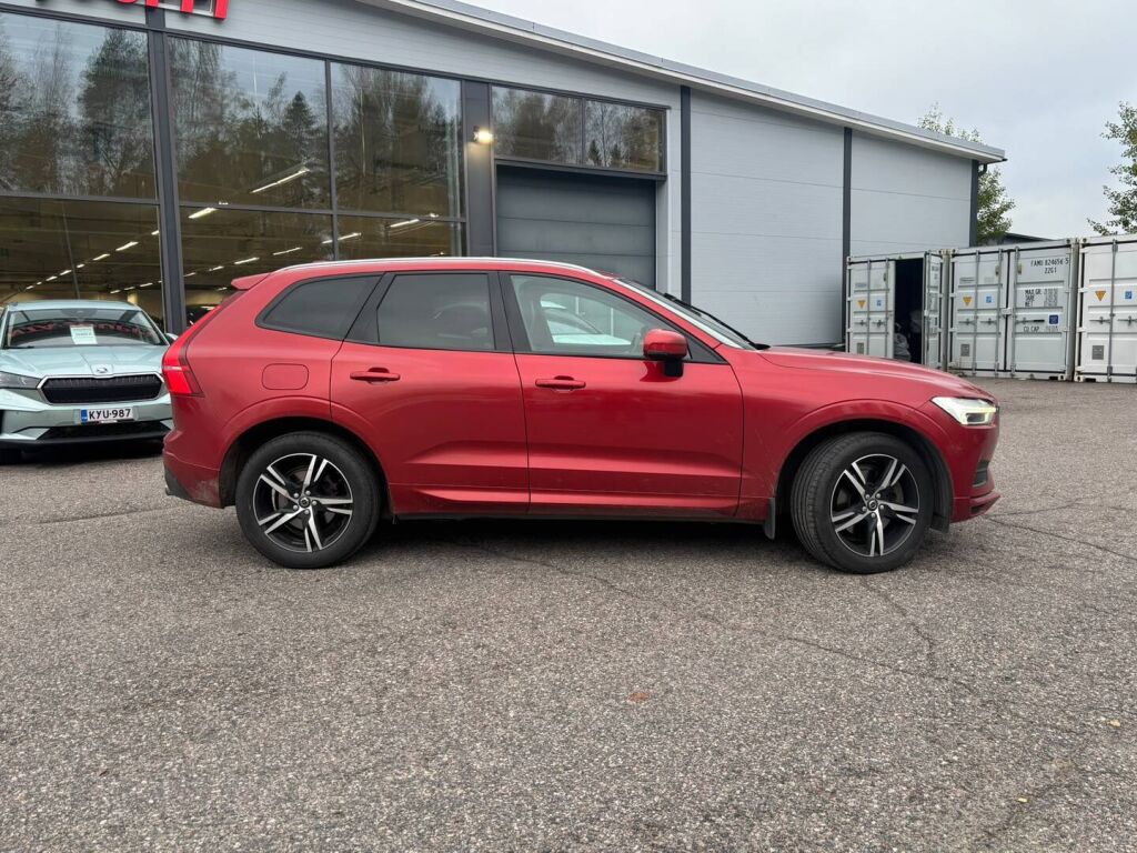 Volvo XC60 2018 Punainen