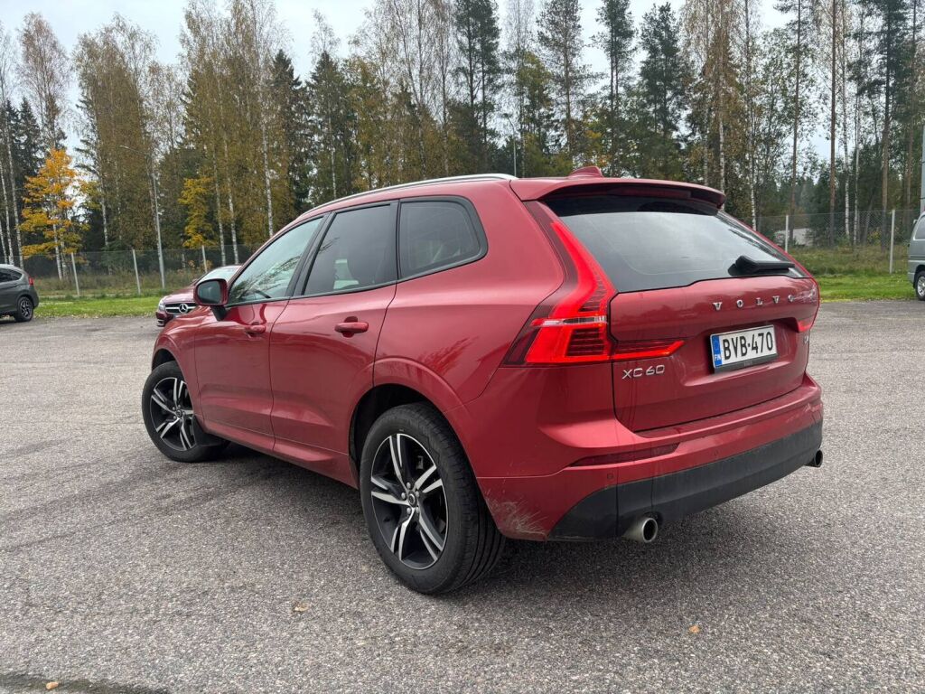 Volvo XC60 2018 Punainen