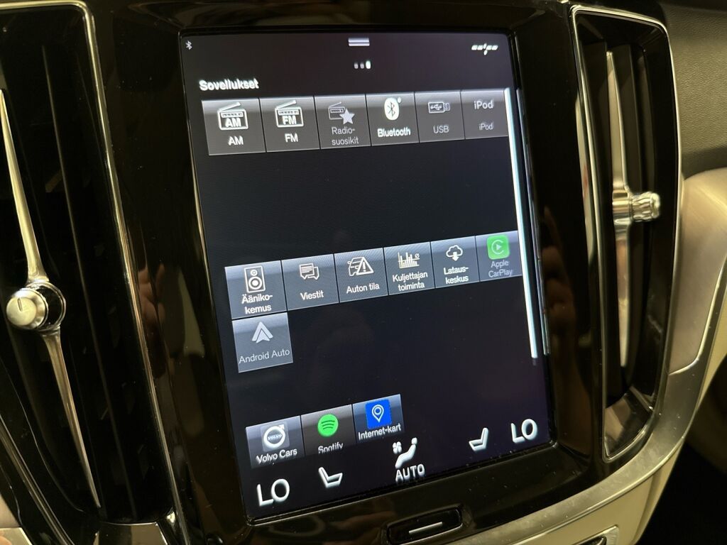 Volvo V60 2019 Harmaa