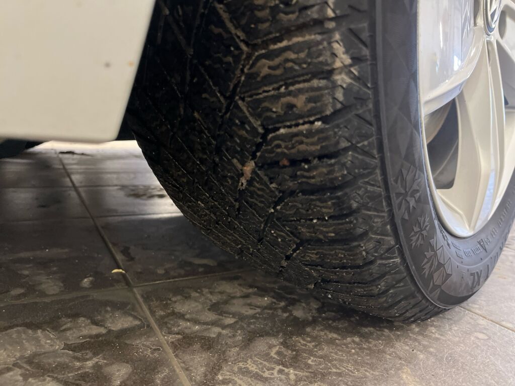 Volkswagen Passat 2018 Valkoinen