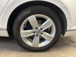 Volkswagen Passat 2018 Valkoinen