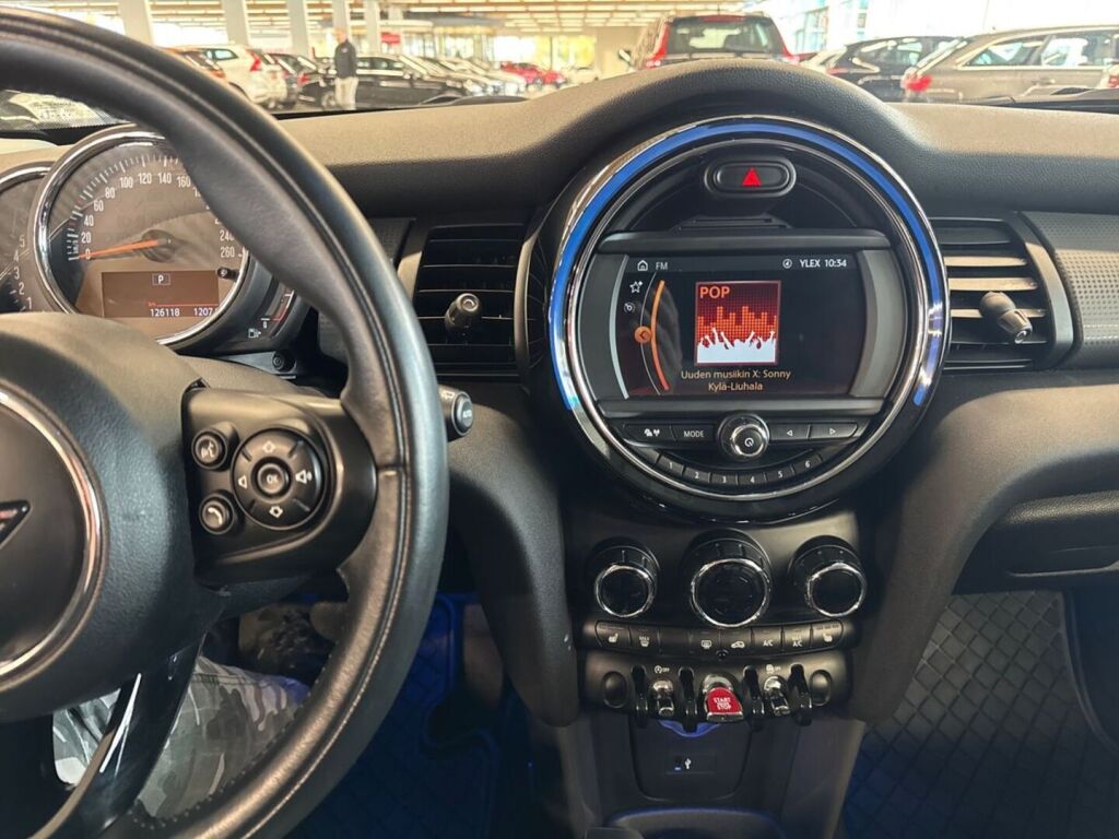 Mini Hatchback 2019 Harmaa