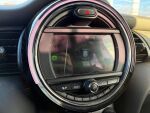 Mini Hatchback 2019 Harmaa
