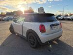 Mini Hatchback 2019 Harmaa