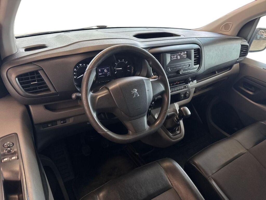 Peugeot Expert 2018 Valkoinen