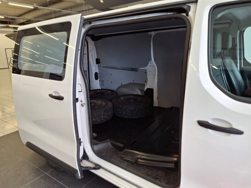 Peugeot Expert 2018 Valkoinen