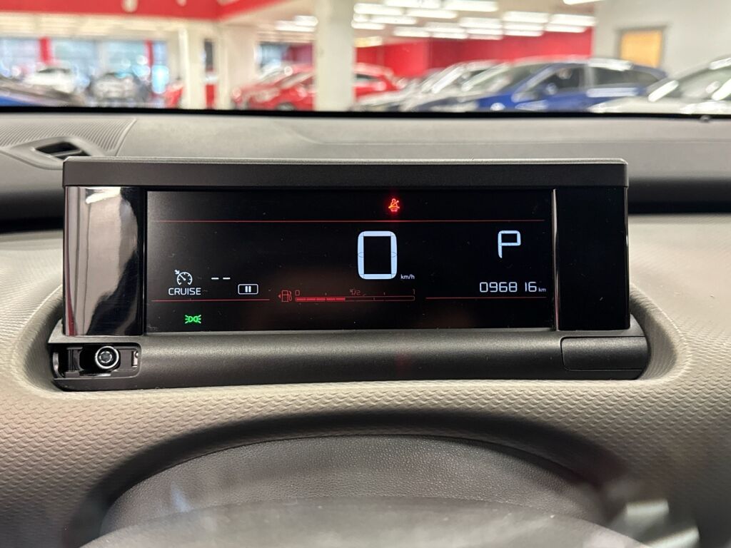 Citroen C4 Cactus 2018 Musta