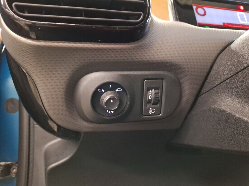 Citroen C4 Cactus 2018 Sininen