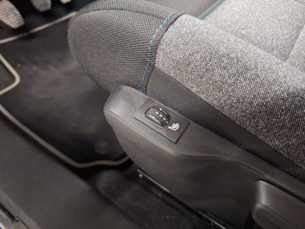 Citroen C4 Cactus 2018 Sininen