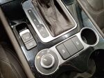 Volkswagen Touareg 2016 Ruskea (beige)