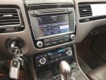 Volkswagen Touareg 2016 Ruskea (beige)