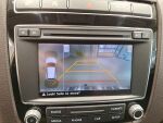 Volkswagen Touareg 2016 Ruskea (beige)