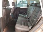 Volkswagen Touareg 2016 Ruskea (beige)