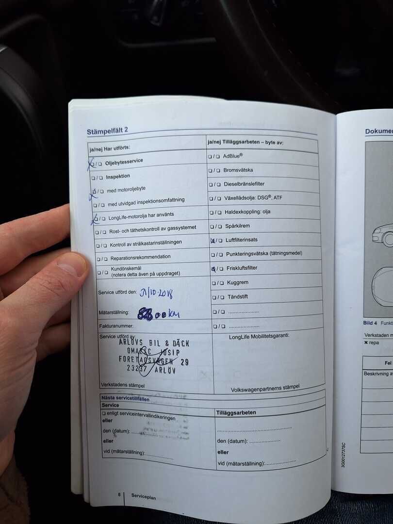 Volkswagen Touareg 2016 Ruskea (beige)