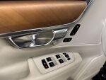 Volvo V90 2018 Musta