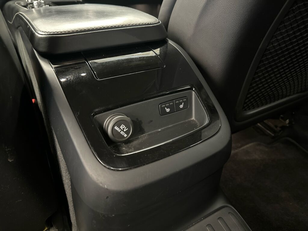 Volvo V90 2019 Sininen