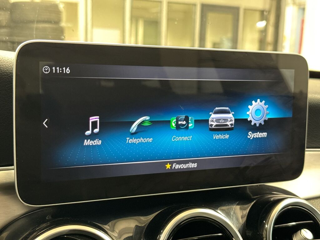 Mercedes-Benz C 2018 Musta