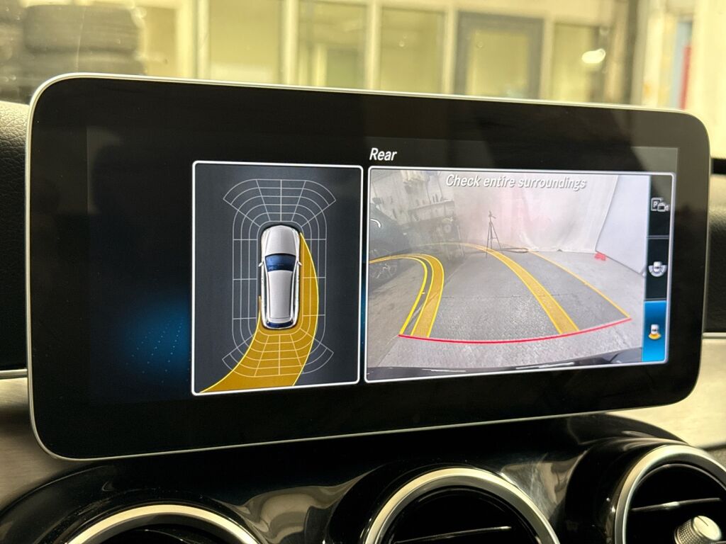 Mercedes-Benz C 2018 Musta