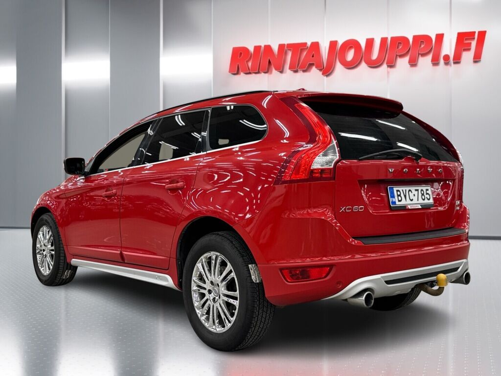 Volvo XC60 2012 Punainen