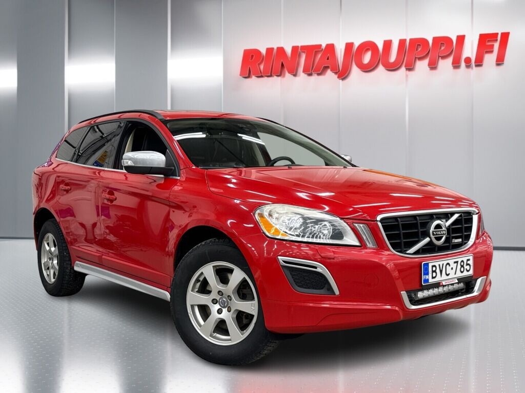Volvo XC60 2012 Punainen