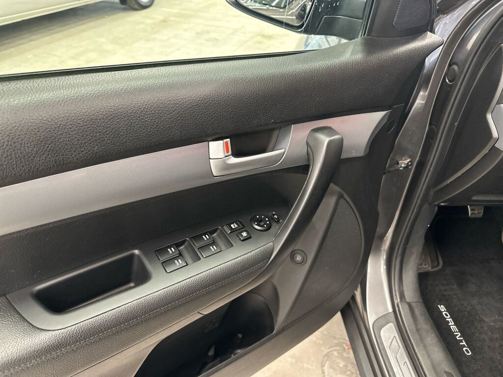 Kia Sorento 2014 Harmaa