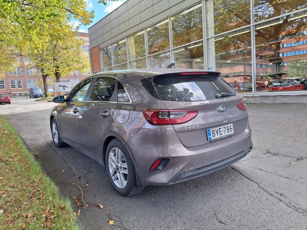 Kia Ceed 2019, bild 3/5