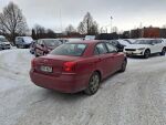 Toyota Avensis 2005 Punainen