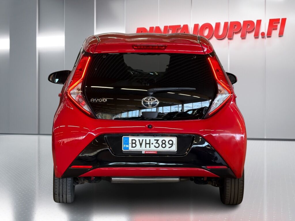 Toyota AYGO 2019 Punainen