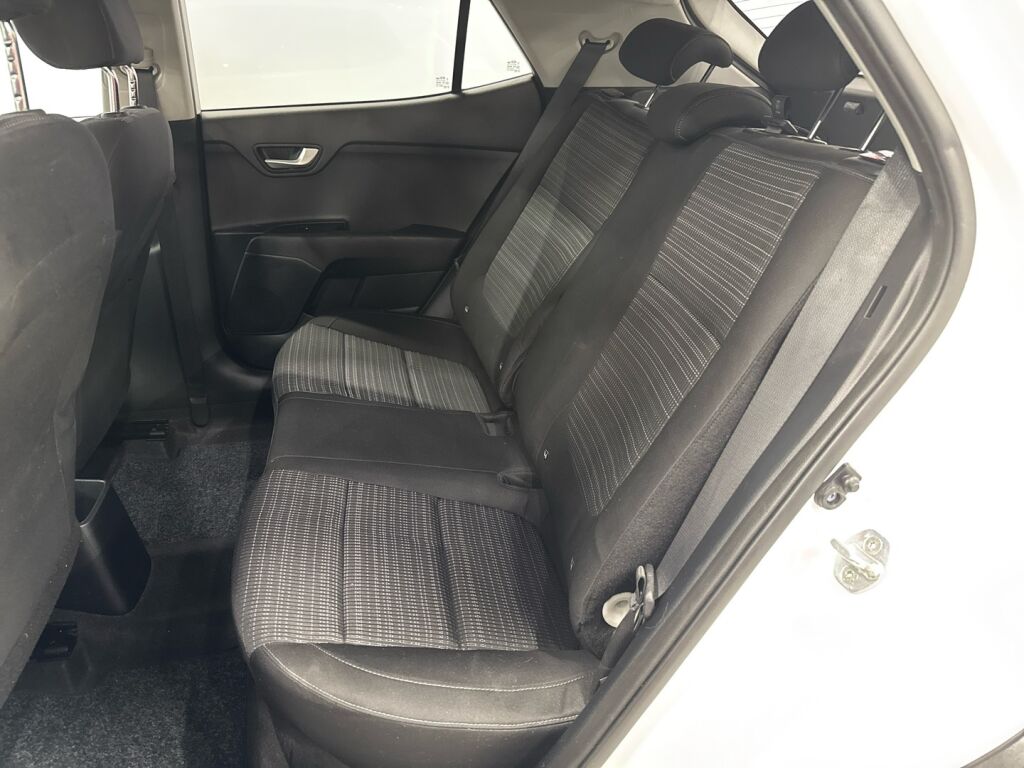 Kia Stonic 2018 Valkoinen