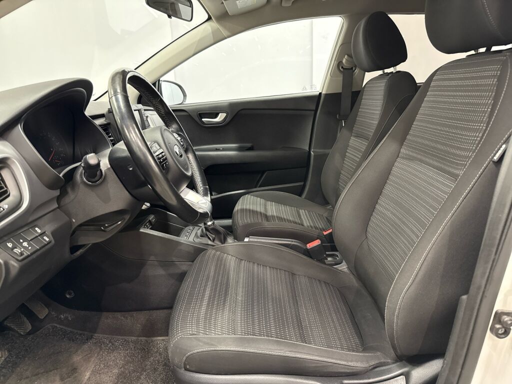 Kia Stonic 2018 Valkoinen