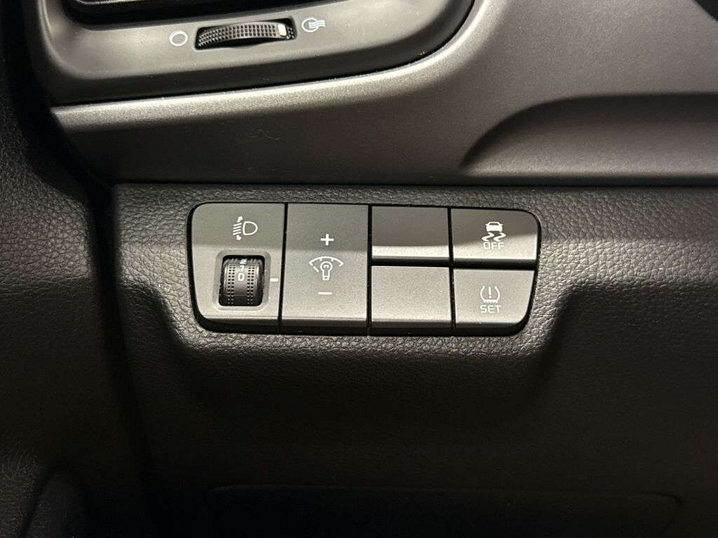 Kia Stonic 2018 Valkoinen