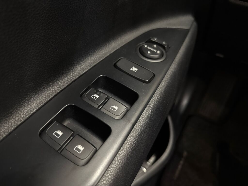 Kia Stonic 2018 Valkoinen