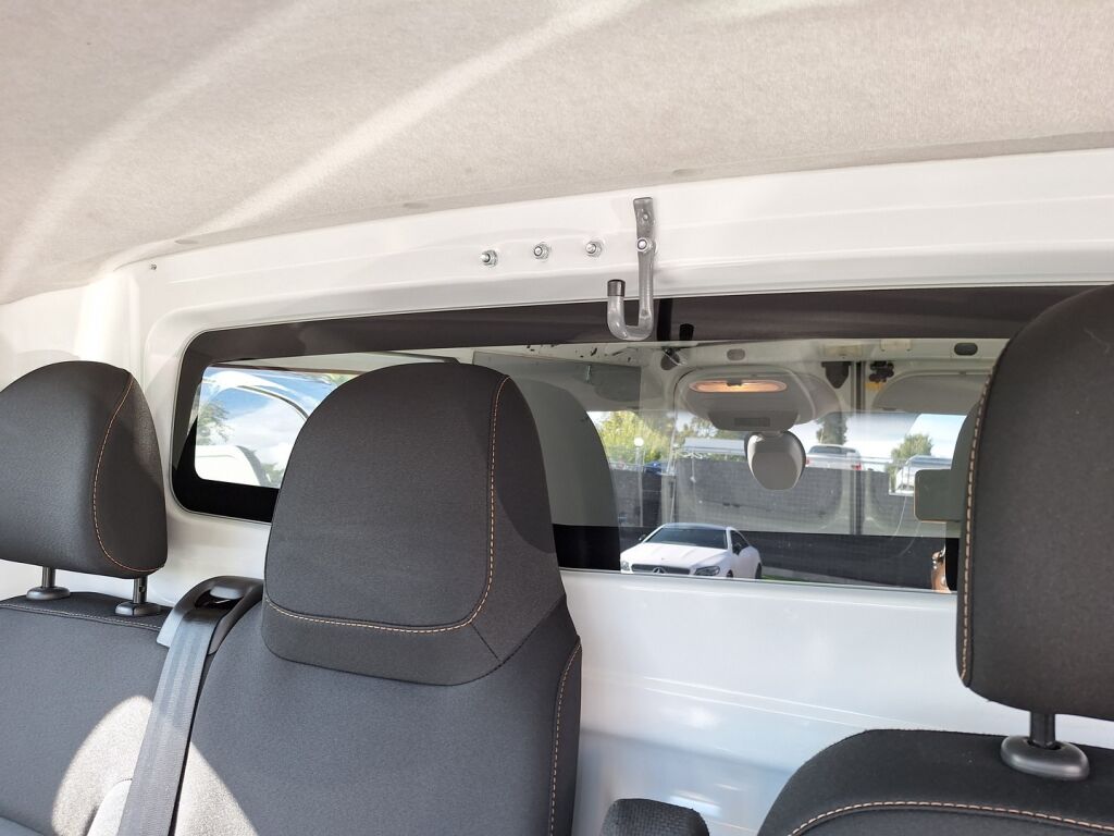 Renault Trafic 2018 Valkoinen