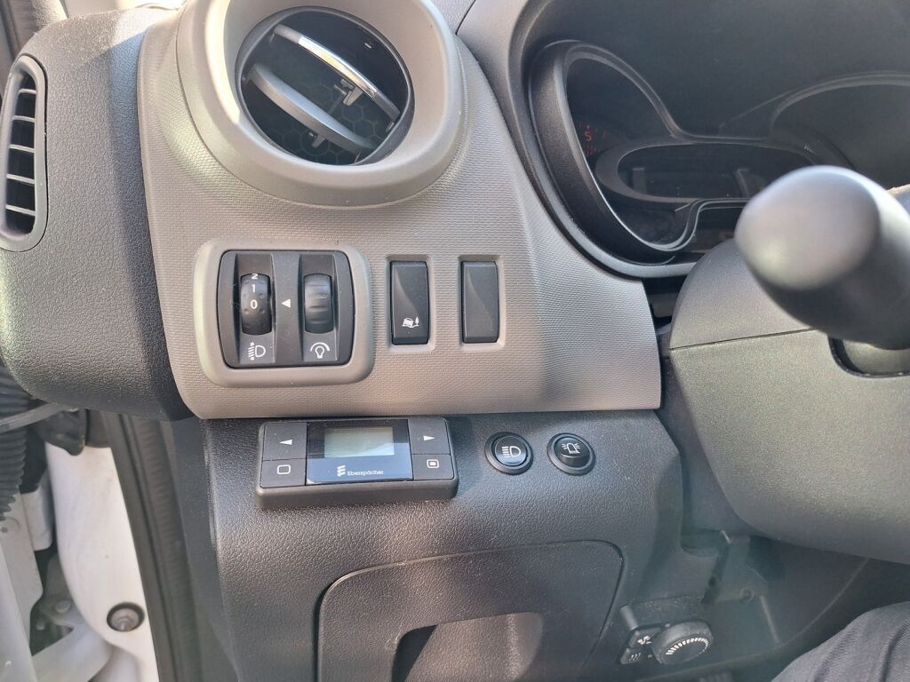 Renault Trafic 2018 Valkoinen