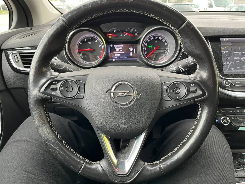 Opel Astra 2018 Valkoinen