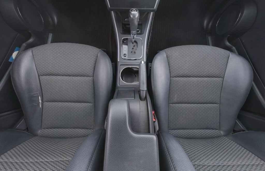 Mercedes-Benz A 2010 Harmaa